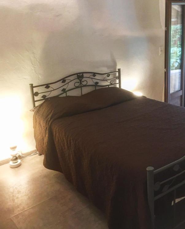 Chez Philippe Et Myriam Bed & Breakfast Oppede Exterior photo