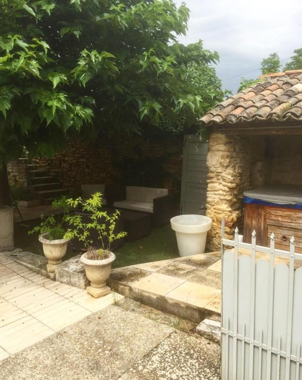 Chez Philippe Et Myriam Bed & Breakfast Oppede Exterior photo